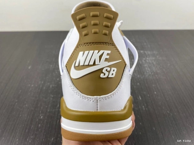 SB Retro Jordan 4 DR5415-120 0629
